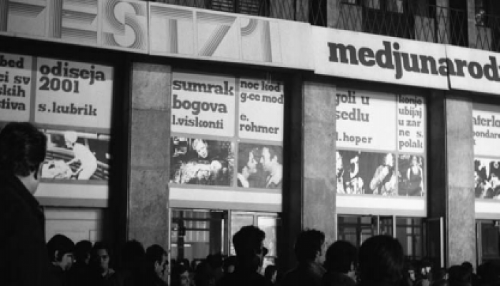 Slogan prvog FEST-a bio je "Hrabri novi svet"