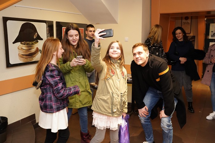 Miloš Biković na projekciji filma Srpski gambit: Zvezda i smrt grofa Vronskog