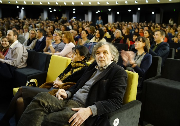 Reditelj Emir Kusturica pred posle projekcije svog filma Pepe, jedan uzvišeni život