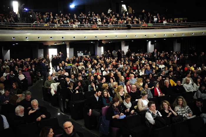 Beograd 25.02.2019. Fest 2019, publika dolazi na projekciju filma Slucaj Makavejev u sali 1 kombank dvorane. foto Dusan Milenkovic