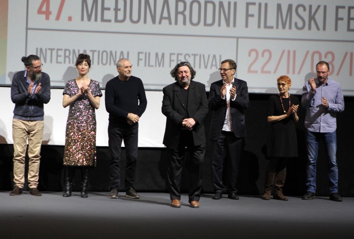 Poklanjanje ekipe filma Pijavice