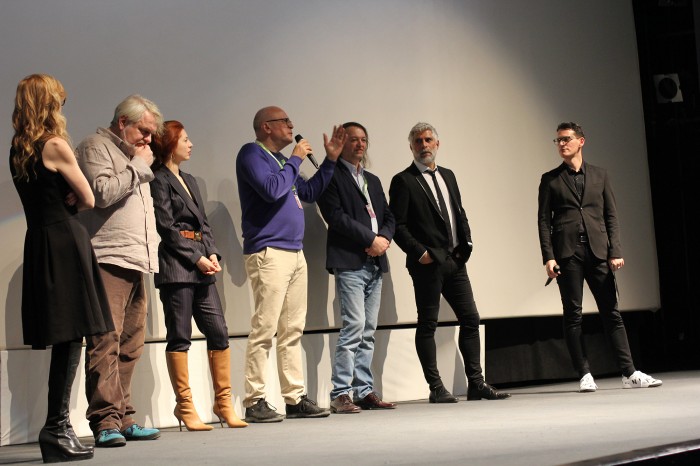 Poklanjanje ekipe filma Izbrisana