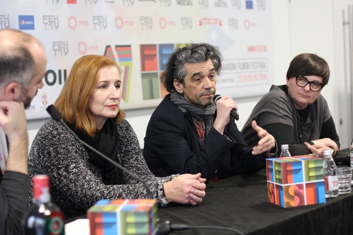 SAM SAMCAT  Bobo Jelčić, reditelj  Zdenka Gold, producent  Snježana Sinovčić Šiškov, glumica