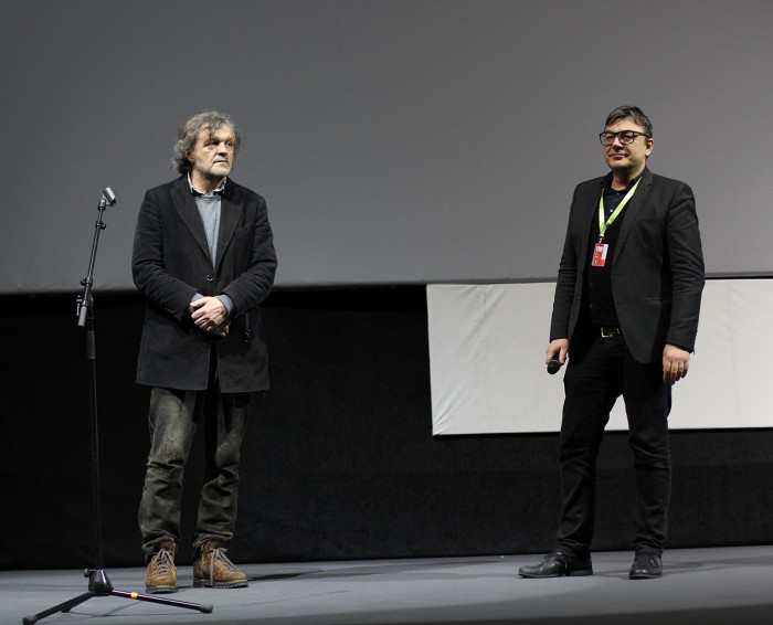 Reditelj Emir Kusturica pred posle projekcije svog filma Pepe, jedan uzvišeni život