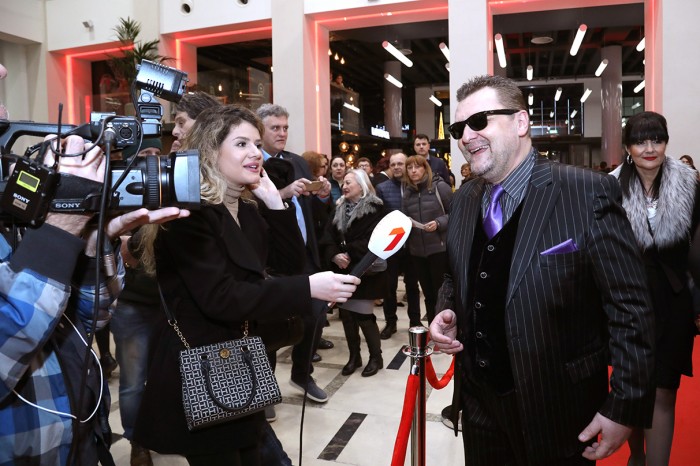 Ekipa filma Psi umiru sami u Kombank dvorani